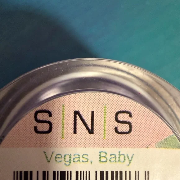 SNS Vegas Baby Nail Dip Powder - Picture 5 of 6